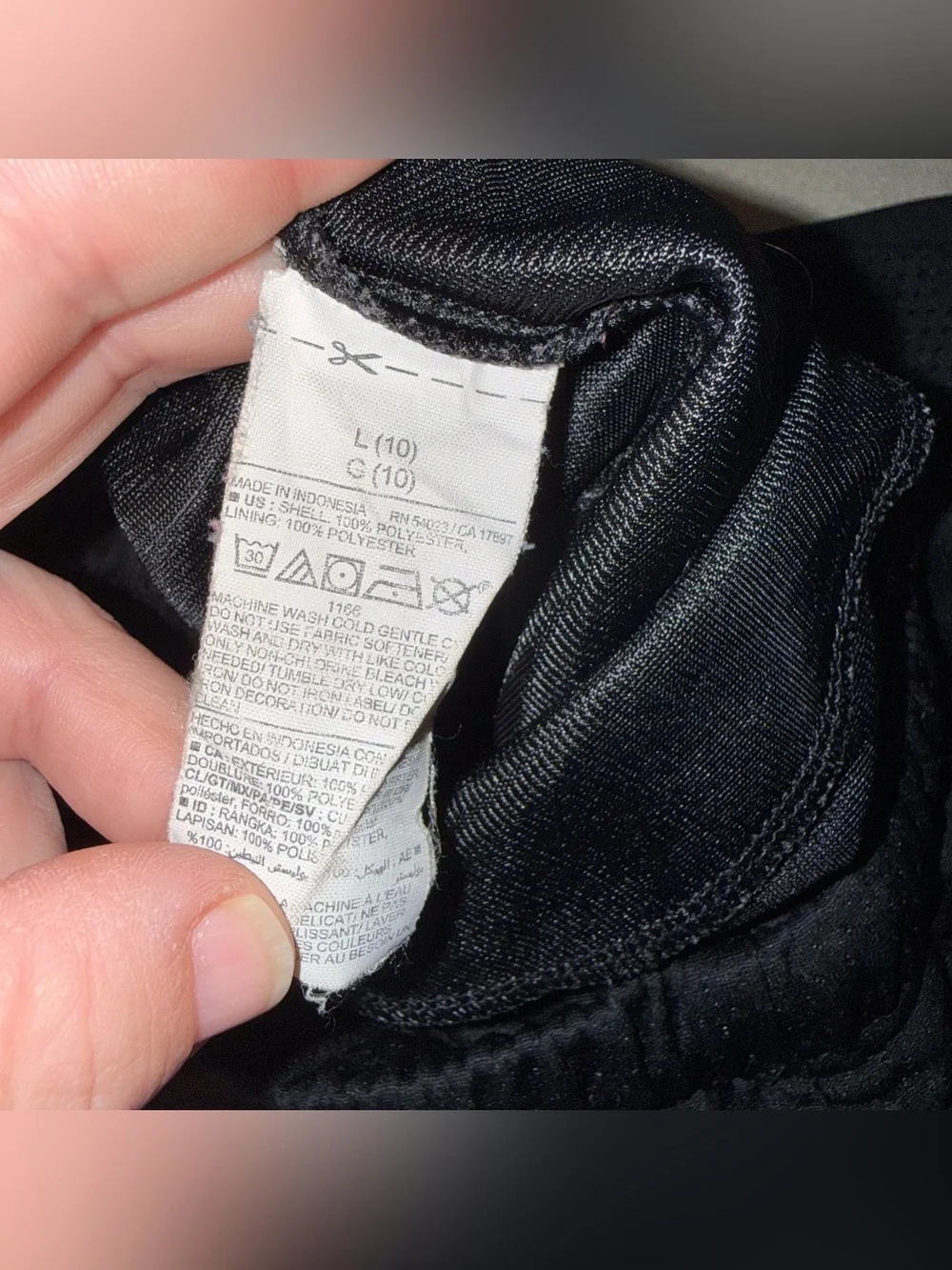 Old navy boys size 10 black athletic shorts with pockets